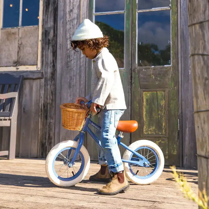 BANWOOD BALANCE BIKE & HELMET SET - BLUE