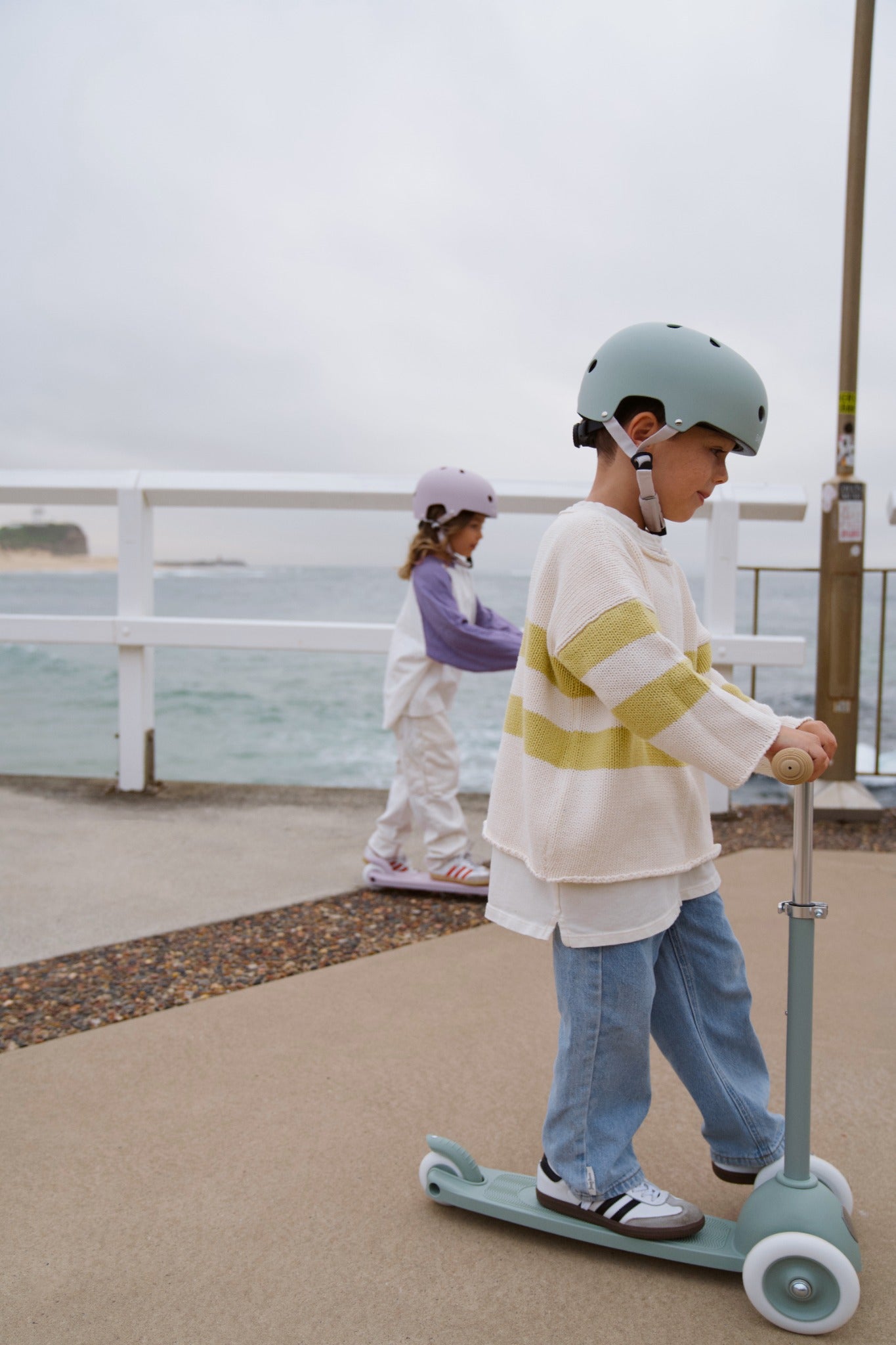 ECO SCOOTER & HELMET SET TEAL