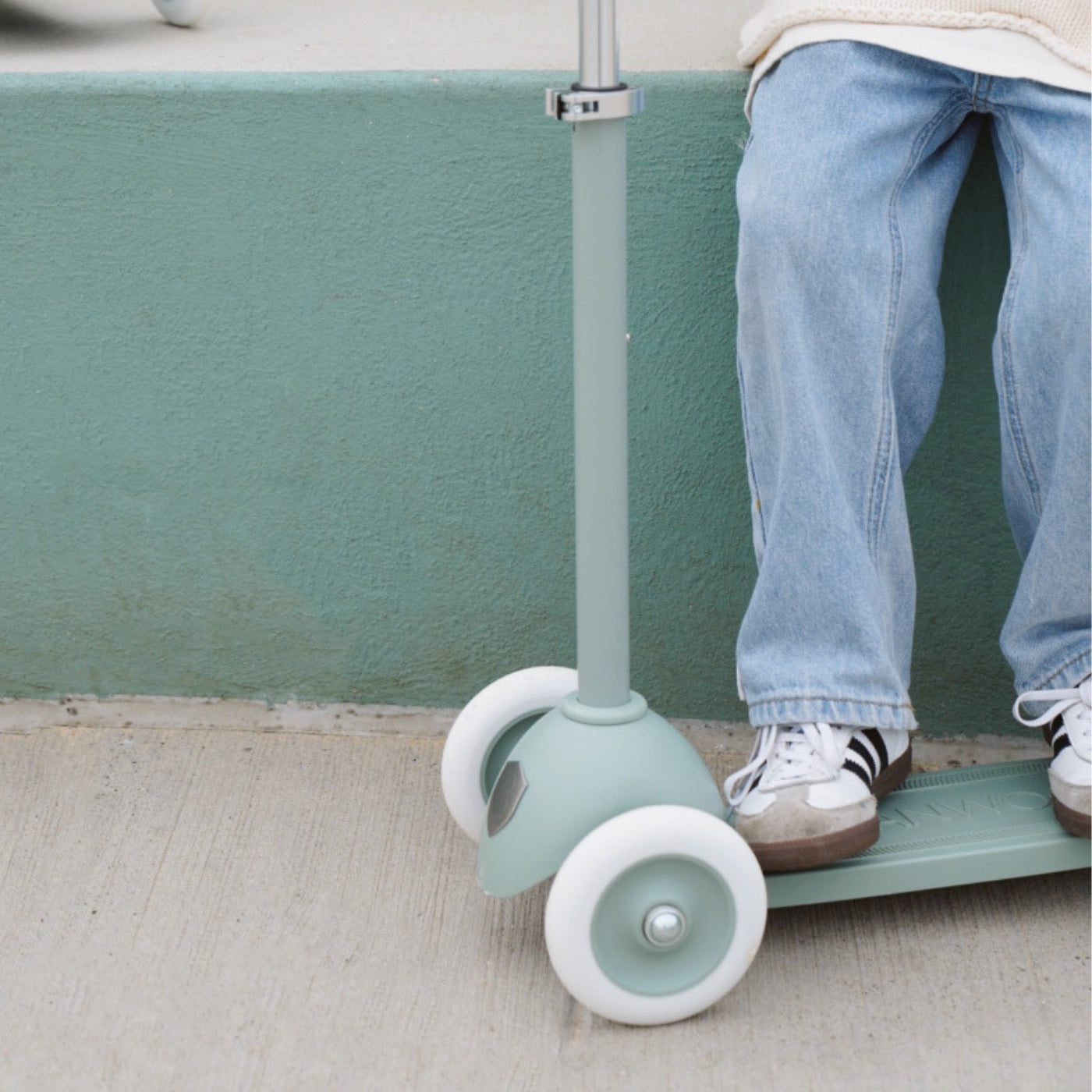 Eco scooter - Clay