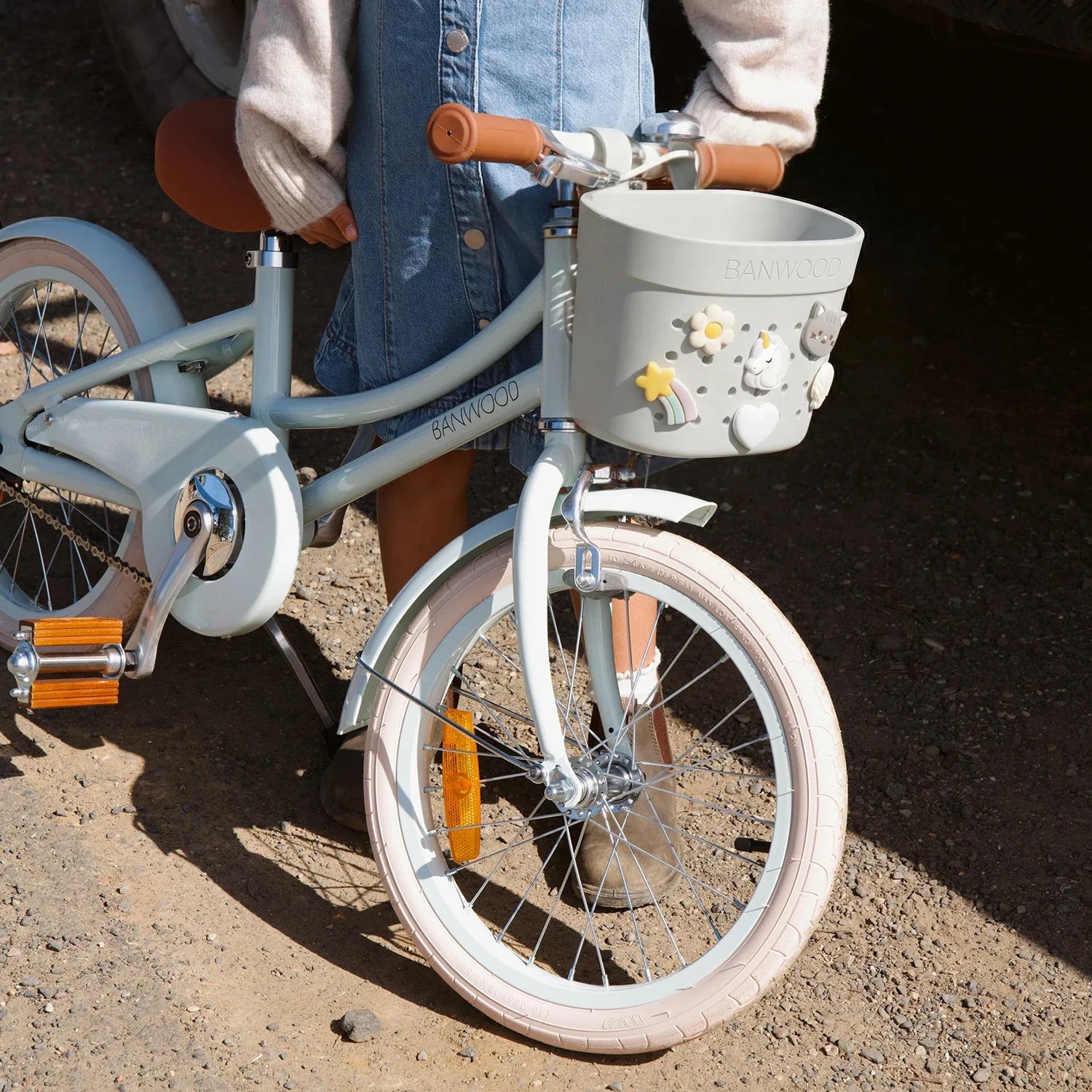 Banwood Basket Pins - Magic