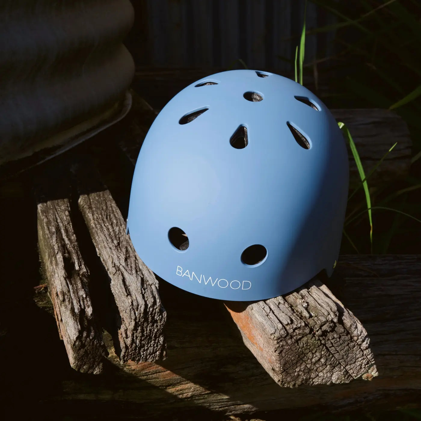 Classic Helmet Banwood - Matte Blue