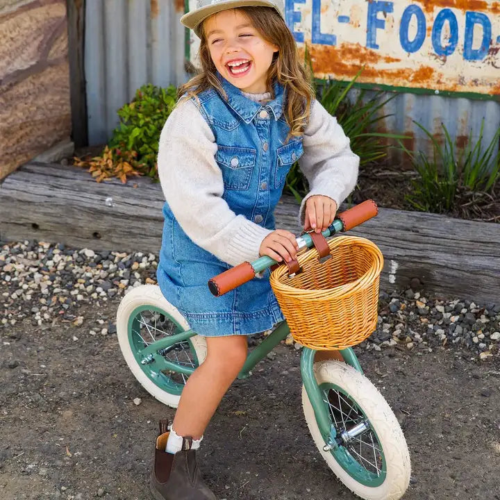 BANWOOD BALANCE BIKE & HELMET SET - FOREST