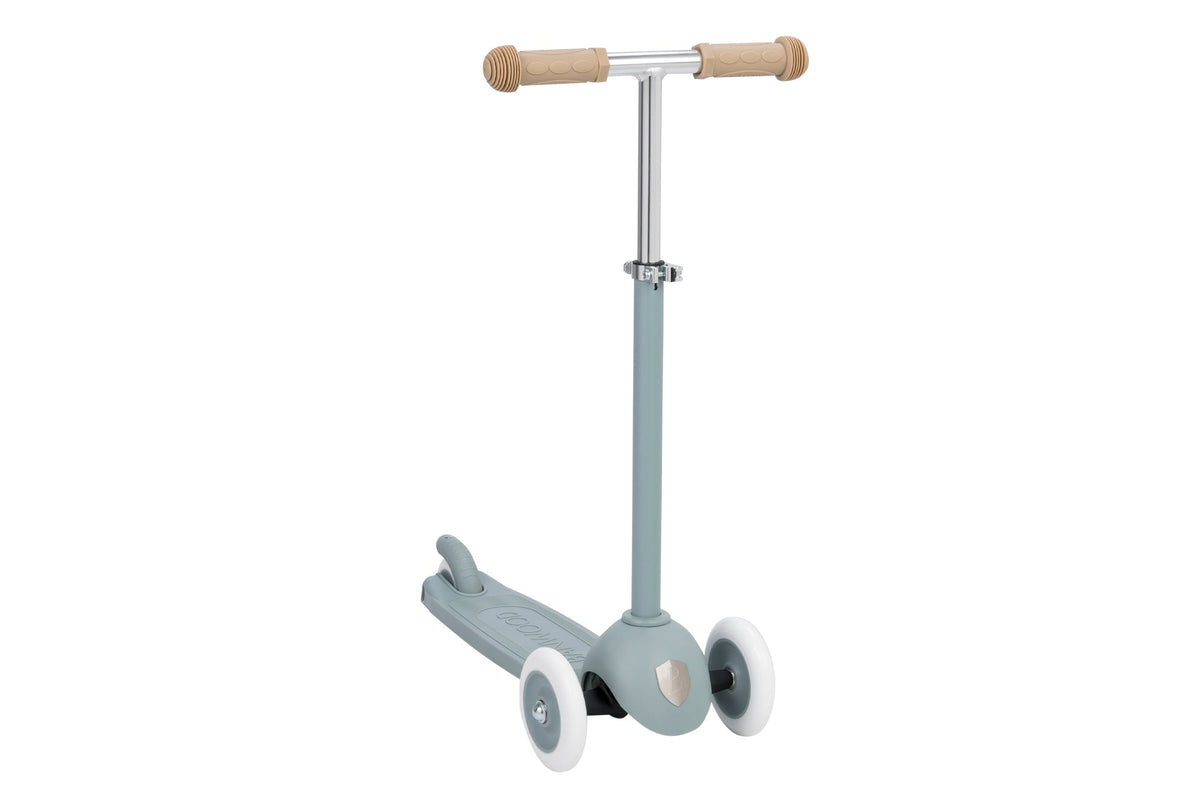 Banwood Eco Kids Scooter in Teal — recycled 3-wheel kids scooter for ages 3+