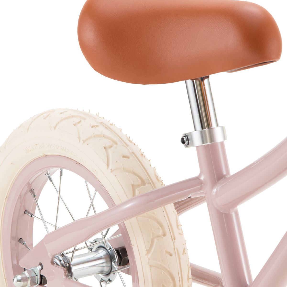 Banwood Balance Bike Dusty Pink — wheel close-up