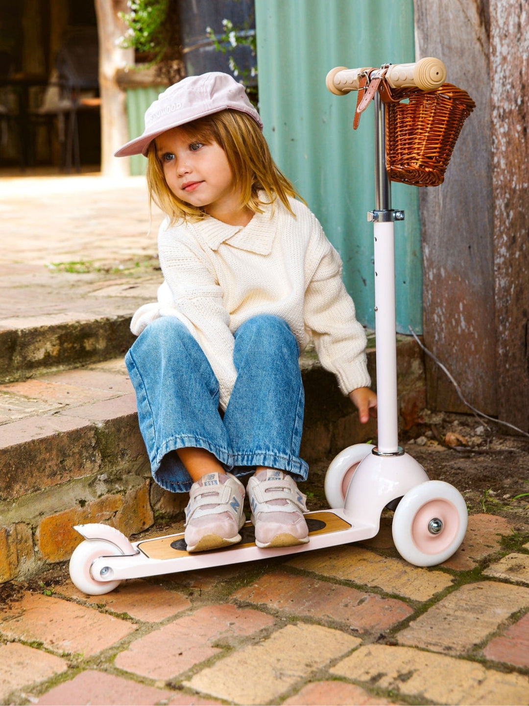Kids Balance Bikes & Bicycles with Wicker Basket | Banwood