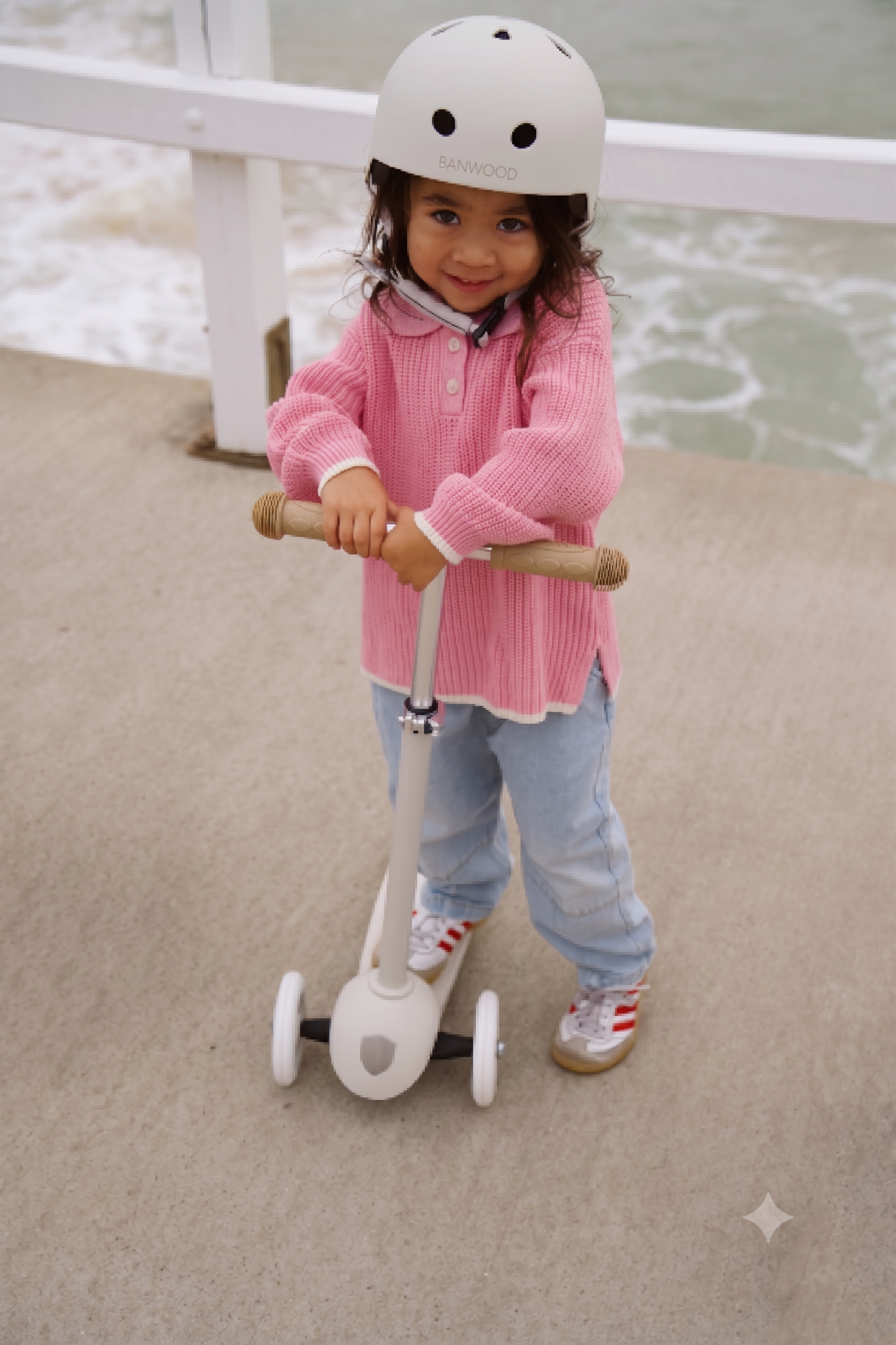 ECO SCOOTER & HELMET SET IVORY