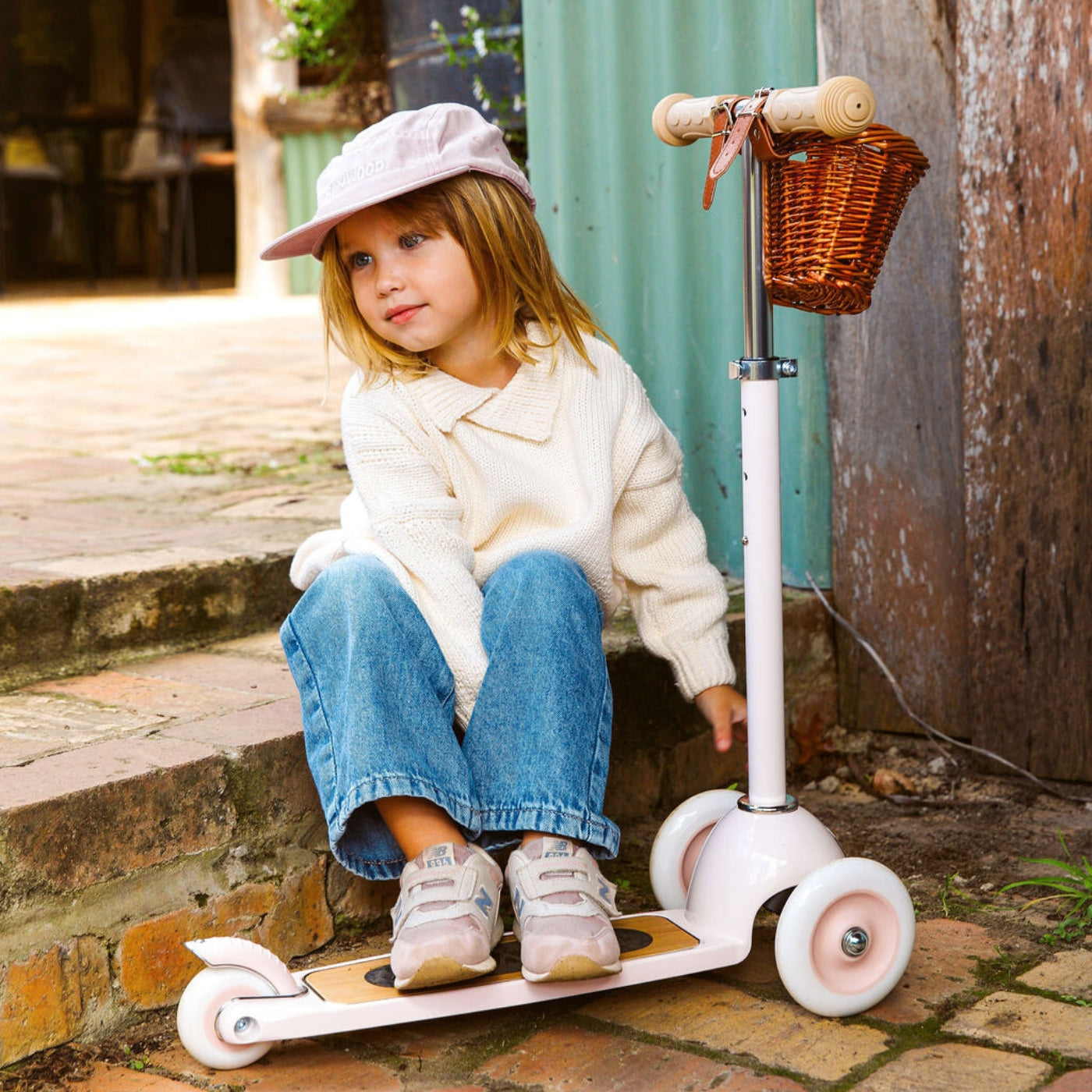 Kids Balance Bikes & Bicycles with Wicker Basket | Banwood